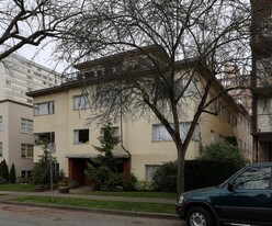 1537 Burnaby St Apartments