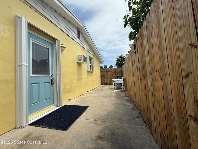 property at 185 SE 4th St