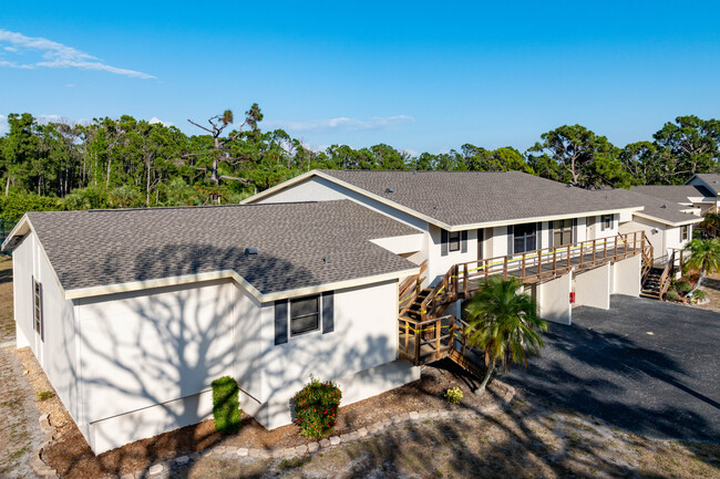 Forest Park in Englewood, FL - Building Photo - Building Photo