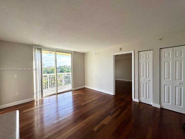 816 NW 11th St in Miami, FL - Building Photo - Building Photo