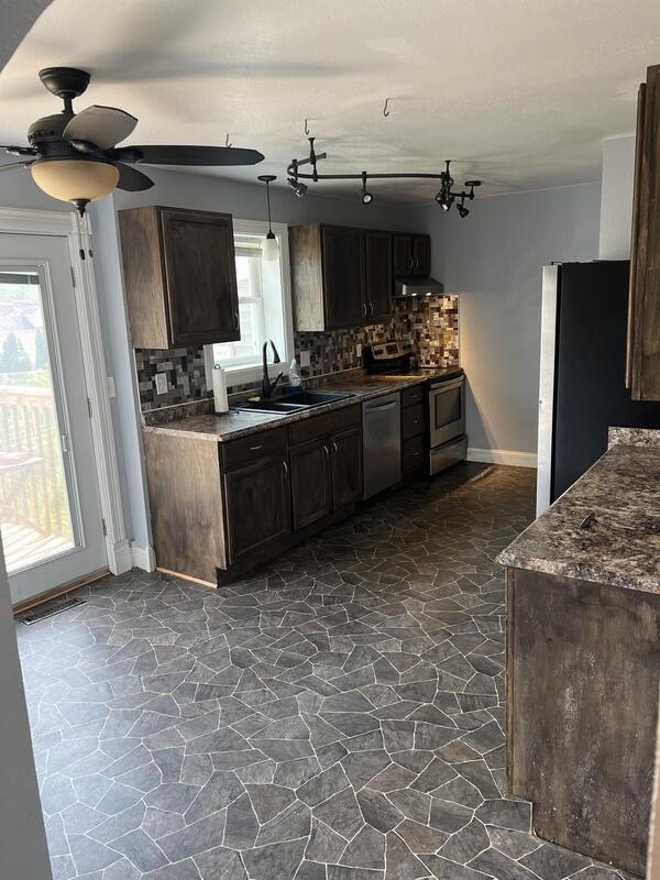 property at 1025 30th St NE