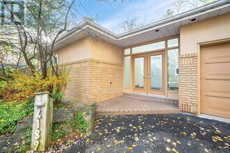 4189 Inglewood Dr in Burlington, ON - Building Photo - Building Photo
