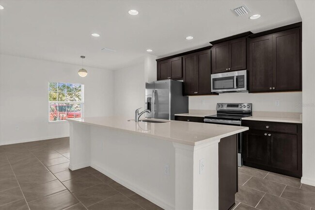 1108 Sand Torch Cir in Davenport, FL - Building Photo - Building Photo