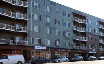 Vine Street Flats in Cincinnati, OH - Building Photo - Building Photo