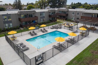 Metro Fremont in Fremont, CA - Foto de edificio - Building Photo