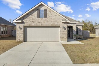 1049 Stella Rd in Foley, AL - Building Photo - Building Photo