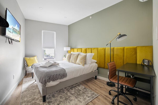 property at 20 Low Ave