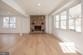 1434 River Rd in Upper Black Eddy, PA - Building Photo - Building Photo