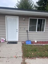 220 S Preston Ave in Reedsburg, WI - Building Photo