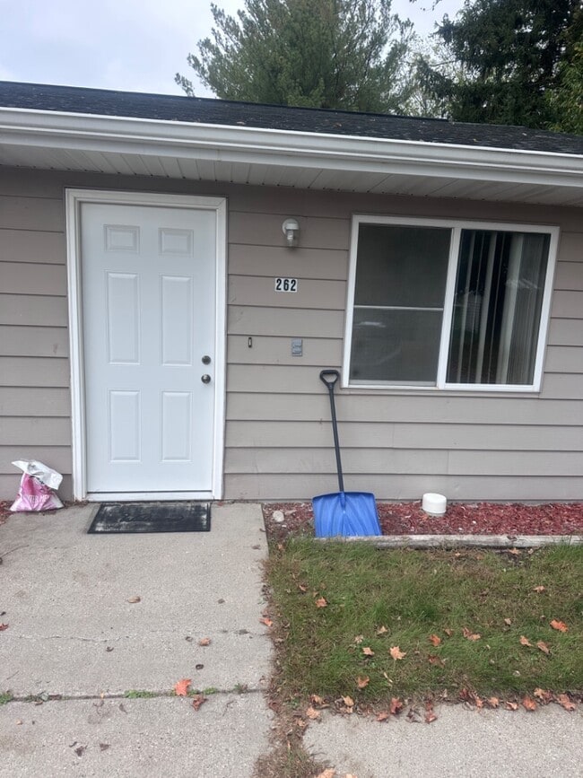 property at 220 S Preston Ave