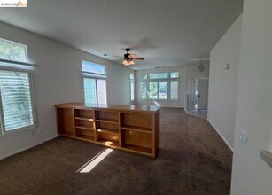 170 Gala Ln in Brentwood, CA - Building Photo - Building Photo