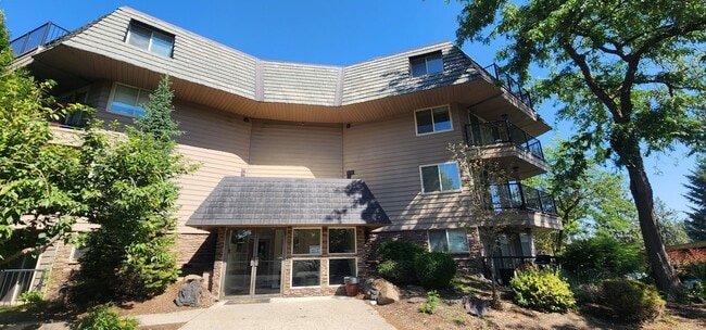 Westridge Apartments