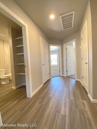 13506 Bluejacket Dr photo'