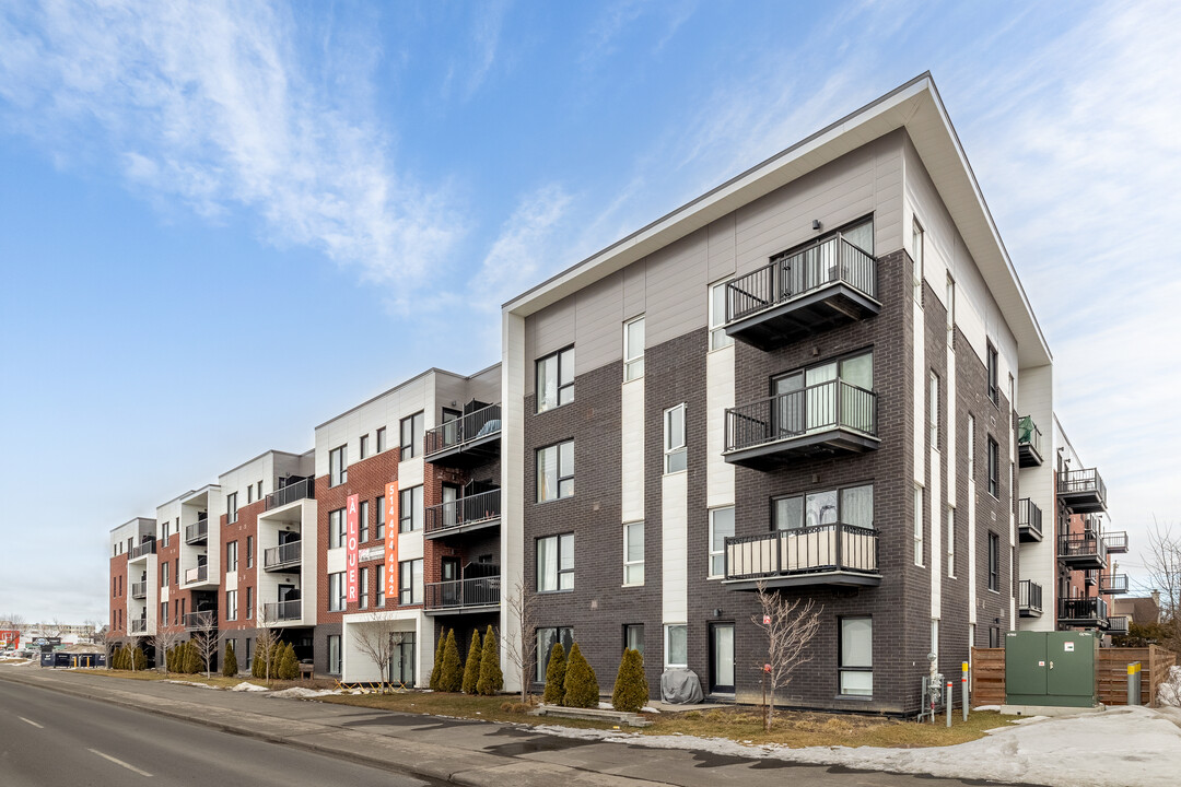 Le Meridiem-Longueuil in Longueuil, QC - Building Photo