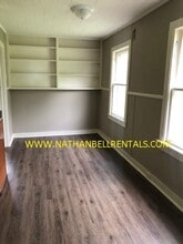 266 5th St SE in Paris, TX - Foto de edificio - Building Photo