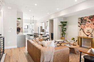 8220 E 36th Ave, Unit 22 in Denver, CO - Building Photo - Building Photo