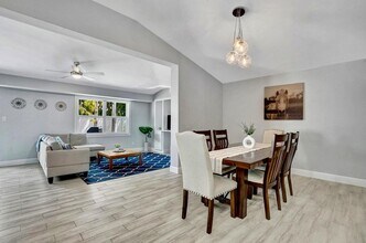 1212 Mulberry Pl in Wellington, FL - Building Photo - Building Photo