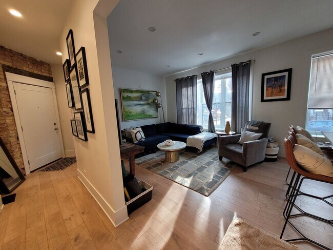 1658 W Summerdale Ave in Chicago, IL - Foto de edificio - Building Photo