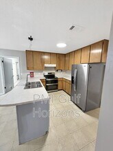 6929 Summit Way in Milton, FL - Building Photo - Building Photo