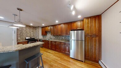 1261 Island Dr in Ann Arbor, MI - Building Photo - Building Photo