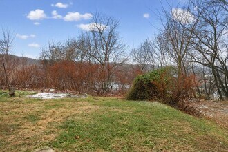 1220 Erie St in East Liverpool, OH - Building Photo - Building Photo