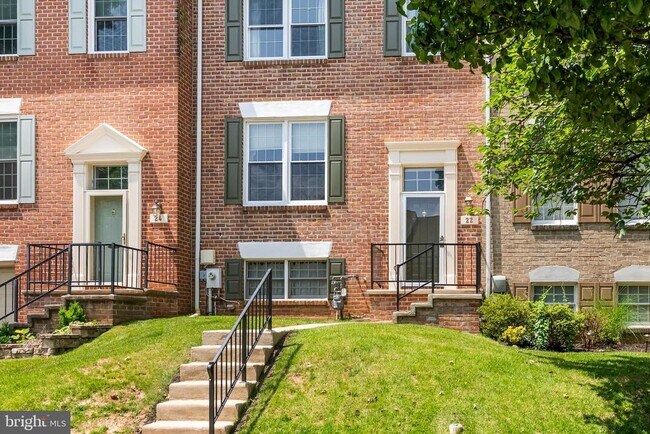 22 Tenby Ct in Lutherville Timonium, MD - Building Photo - Building Photo