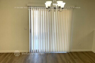 1220 E Christopher St in San Tan Valley, AZ - Foto de edificio - Building Photo