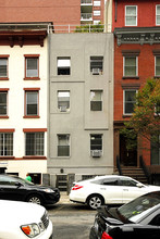 252 E 33rd St in New York, NY - Building Photo - Building Photo