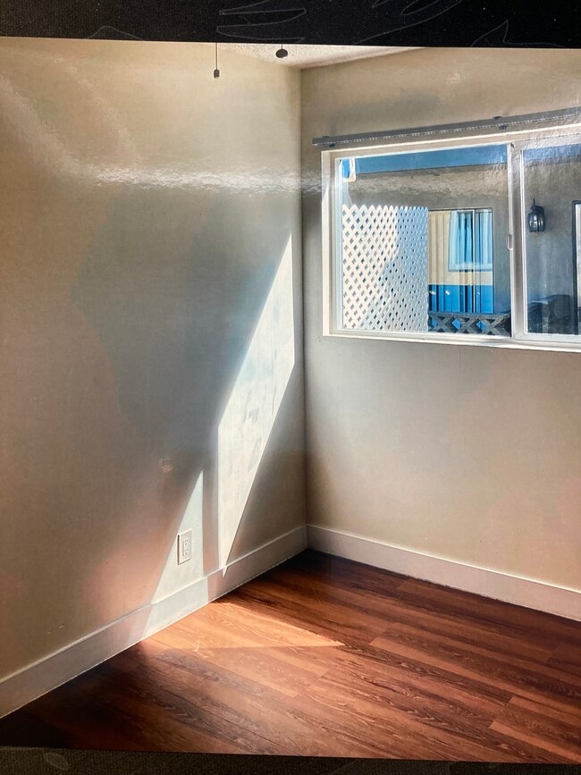 1636 S Westgate Ave, Unit 1636 in Los Angeles, CA - Building Photo - Building Photo
