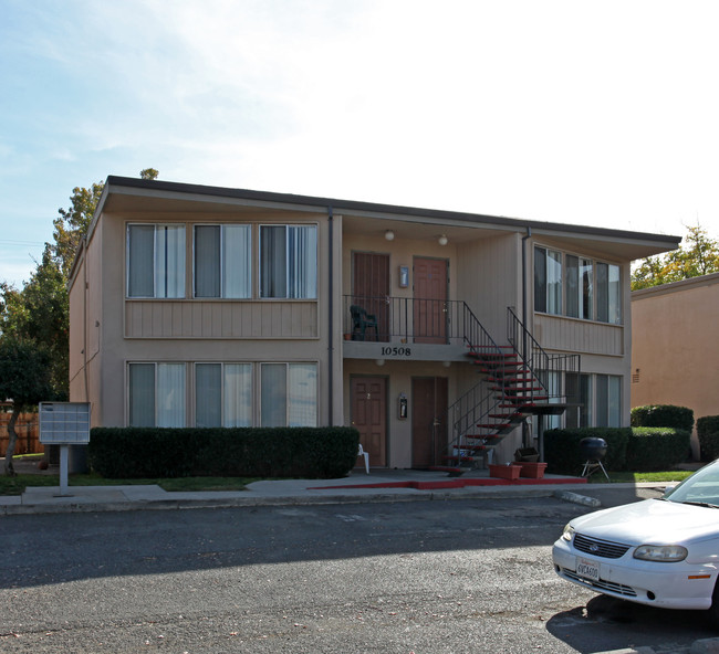 10508 Croetto Way in Rancho Cordova, CA - Foto de edificio - Building Photo