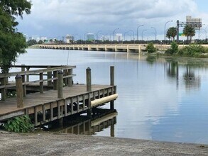 525 Conway Rd in Orlando, FL - Building Photo - Building Photo