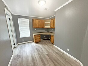 7310 Palo Verde in Hobbs, NM - Building Photo - Building Photo