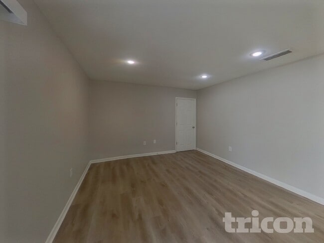 1408 Highview Rd in Brandon, FL - Building Photo - Building Photo