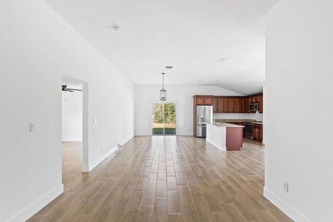 21 Rockefeller Dr in Palm Coast, FL - Building Photo - Building Photo