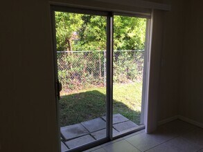 20621 SW 114th Ave in Miami, FL - Building Photo - Building Photo