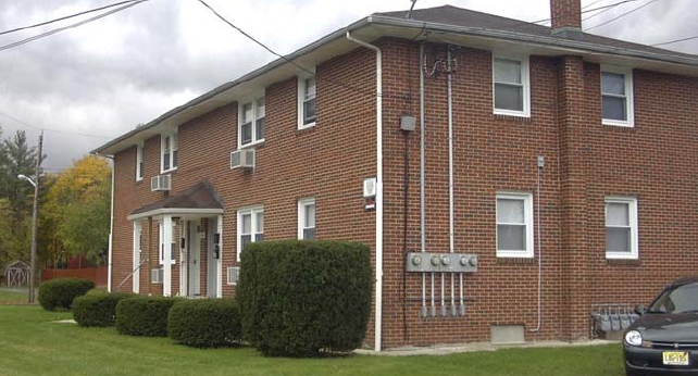 Maple Jay apartments in Vineland, NJ - Building Photo