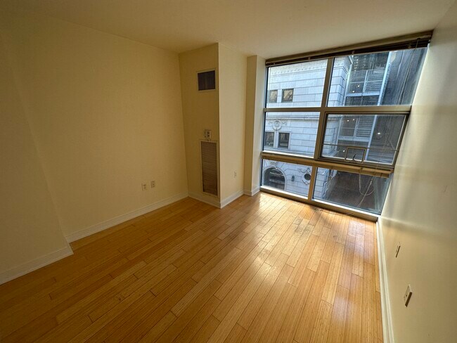 7 Boylston Sq, Unit 1 in Boston, MA - Building Photo - Building Photo