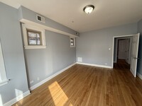 1217 N Hamlin Ave, Unit 1 in Chicago, IL - Building Photo - Building Photo