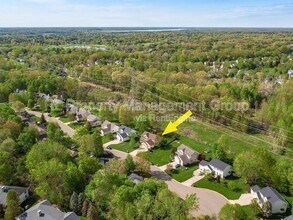 5551 Ainsley Dr in Westerville, OH - Building Photo - Building Photo