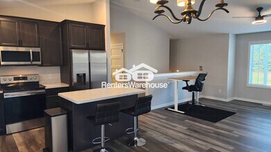 1234 Rich River Way in New Richmond, WI - Building Photo - Building Photo