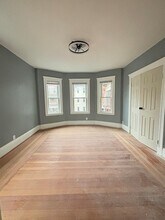 46 Evelyn St, Unit 3 in Boston, MA - Building Photo - Building Photo
