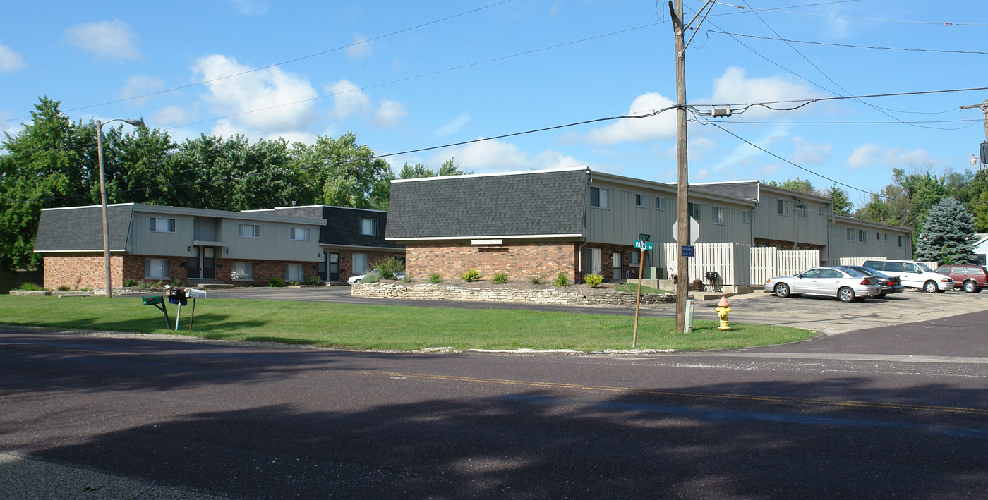 The View at Bradley in Peoria, IL - Building Photo