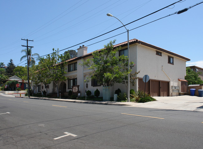 Casita La Mesa in La Mesa, CA - Foto de edificio - Building Photo