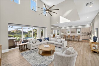 14832 Dockside Ln in Naples, FL - Building Photo - Building Photo