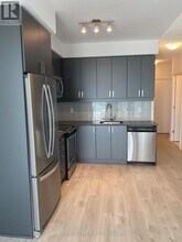 7895 Jane St in Vaughan, ON - Building Photo - Building Photo