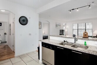 2801 N Braeswood Blvd in Houston, TX - Building Photo - Building Photo