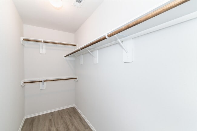 property at 8526 Middleton Oaks Cir