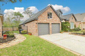 63 N Crescendo Path Pl in Shenandoah, TX - Building Photo - Building Photo