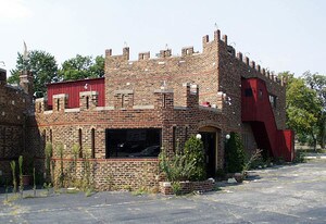 Riverwalk Condominiums in Lyons, IL - Building Photo