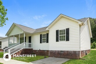 326 Mountview Dr in Mocksville, NC - Building Photo - Building Photo
